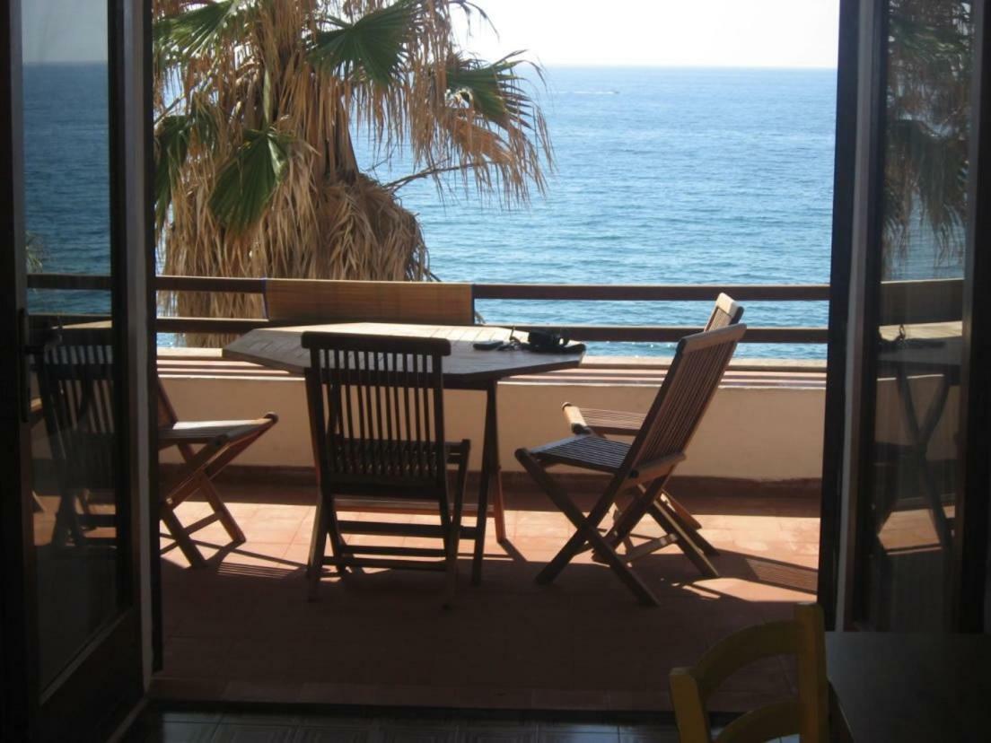 Waterfront Apartments Bosa Porto Alabe Extérieur photo